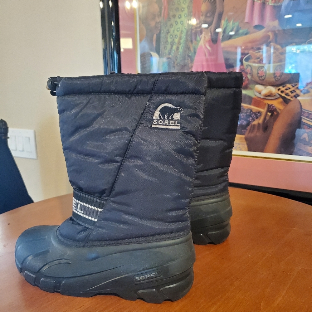 Snow Boots - Picture 5 of 5